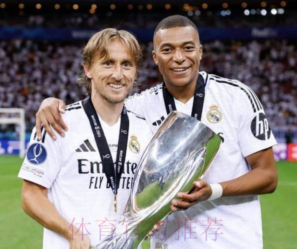 六台:魔笛续约谈判仅三分钟 他将与皇马续约至23年